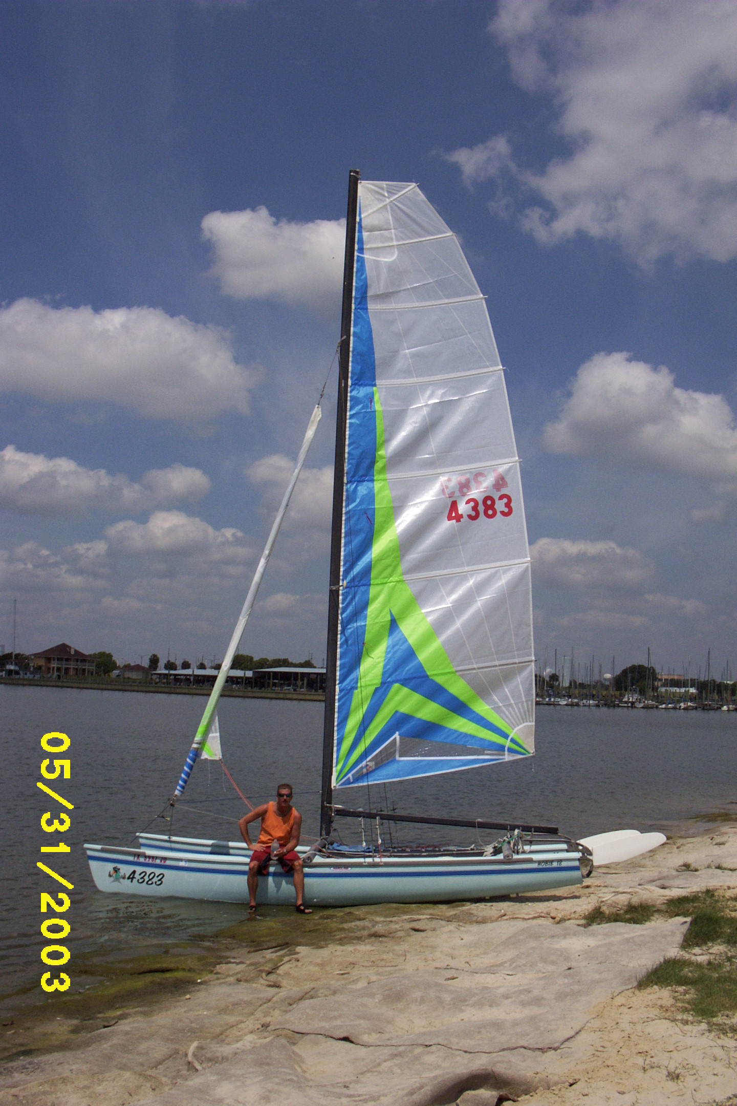 Attached picture 22412-new sails 003.jpg